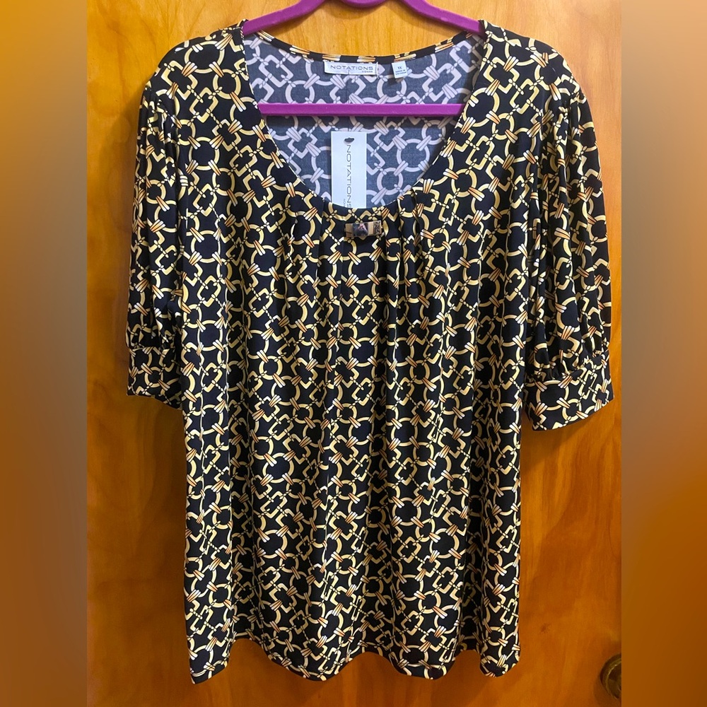 Women's Black and Gold Chain Print Top 1X